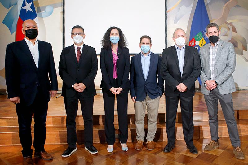 Seminario:Desarrollo, Sustentabilidad y Tecnología: expertos y autoridades abordan desafíos en torno al agua